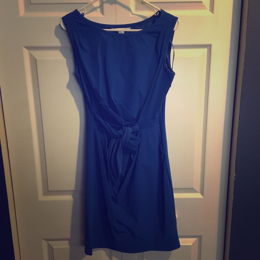Diane vonfurstenberg sleeveless dress.